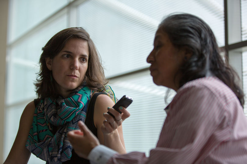 Maria Cruz interviewing Nancy Gertrudiz at Wikimania 2015.jpg